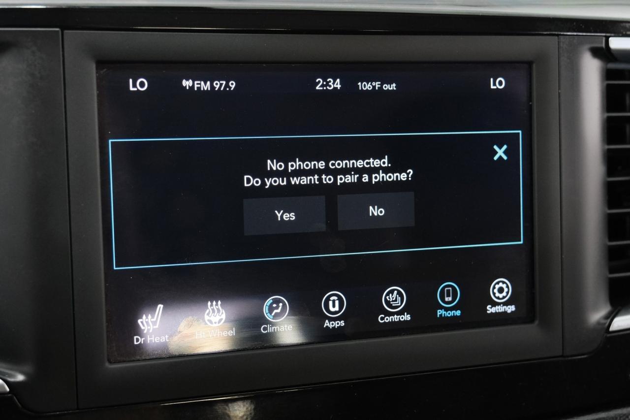 2019 Chrysler Pacifica TOURING L BLIND SPOT ASSIST LEATHER HEATED SEATS REAR CAMERA KEY Carrollton TX