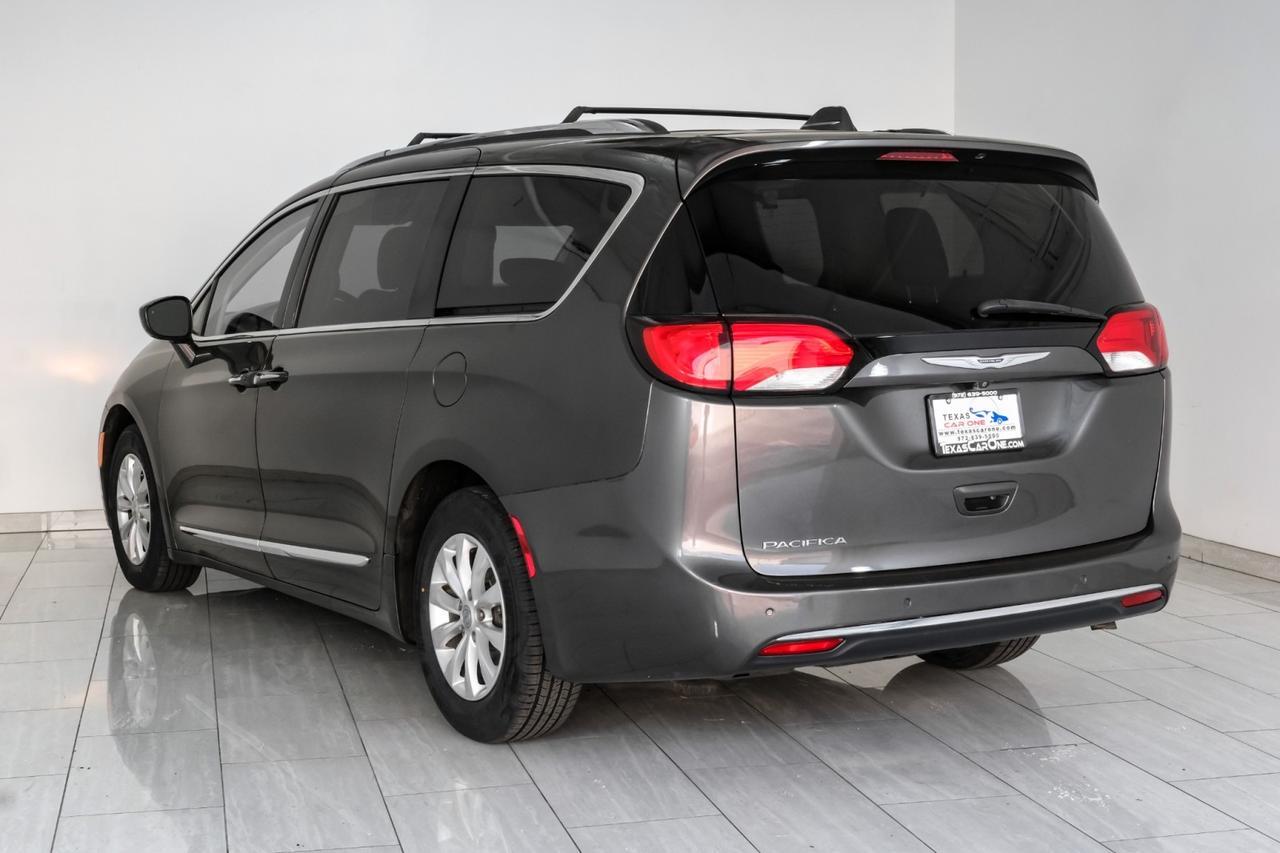 2019 Chrysler Pacifica TOURING L BLIND SPOT ASSIST LEATHER HEATED SEATS REAR CAMERA KEY Carrollton TX