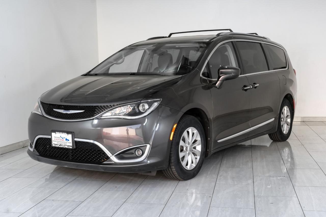 2019 Chrysler Pacifica TOURING L BLIND SPOT ASSIST LEATHER HEATED SEATS REAR CAMERA KEY Carrollton TX
