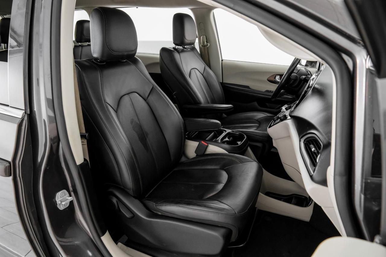2019 Chrysler Pacifica TOURING L BLIND SPOT ASSIST LEATHER HEATED SEATS REAR CAMERA KEY Carrollton TX