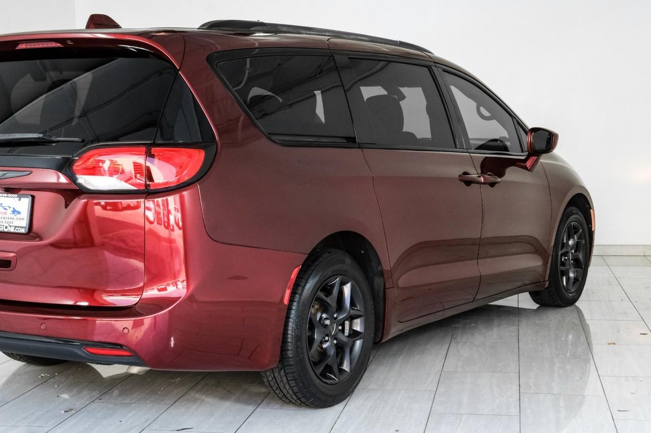 2019 Chrysler Pacifica TOURING L BLIND SPOT ASSIST NAVIGATION LEATHER HEATED SEATS REAR Carrollton TX