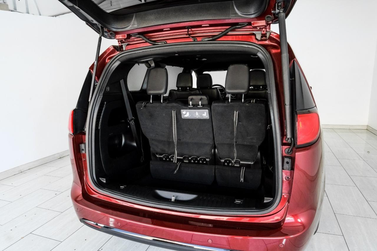 2019 Chrysler Pacifica TOURING L BLIND SPOT ASSIST NAVIGATION LEATHER HEATED SEATS REAR Carrollton TX