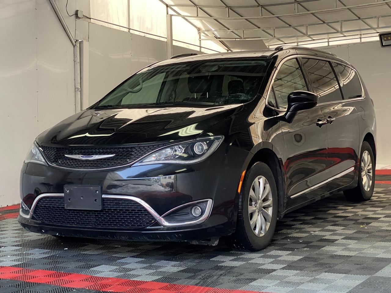 2019 Chrysler Pacifica Touring L 35th Anniversary