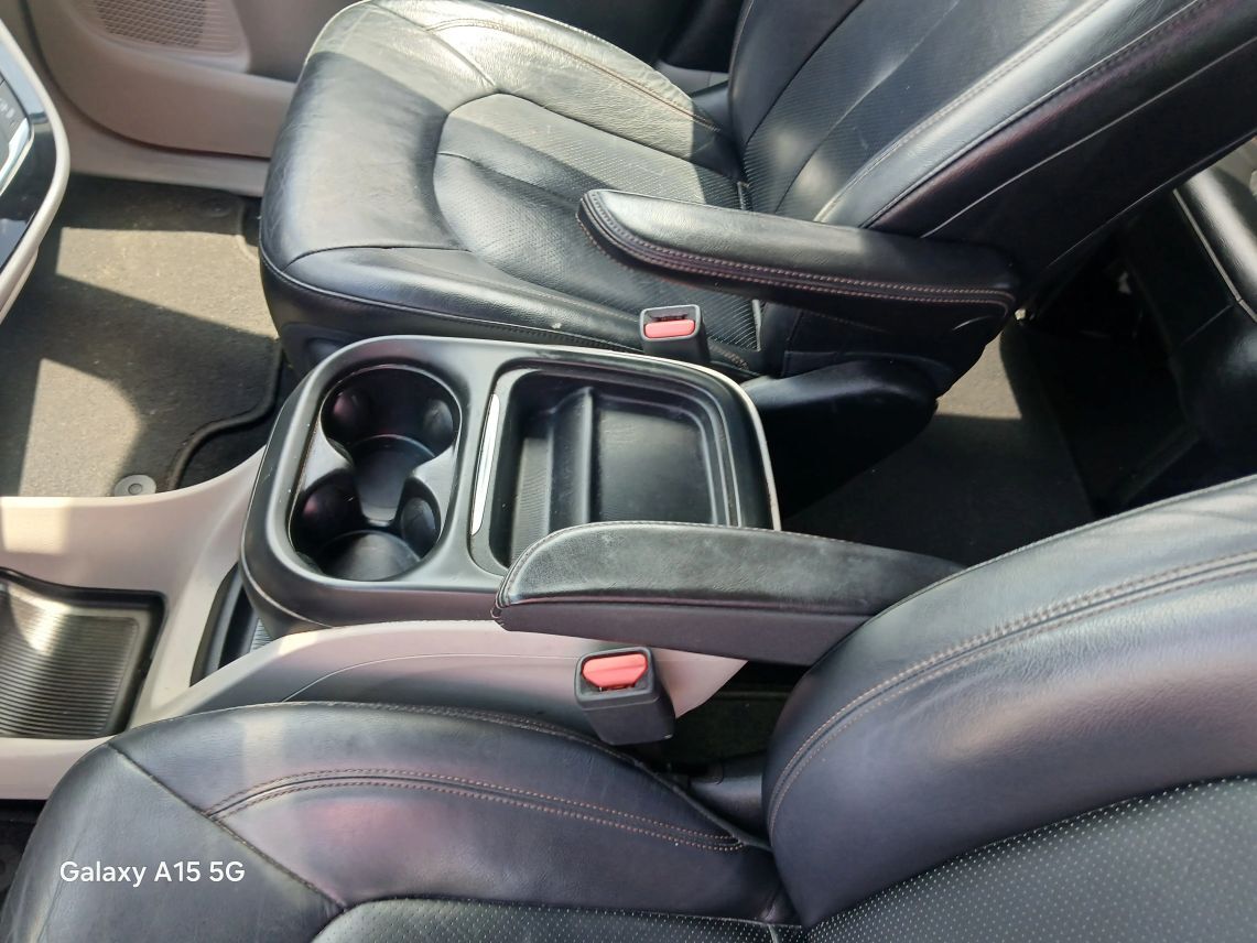 2019 Chrysler Pacifica Touring L Minivan 4D Maitland FL