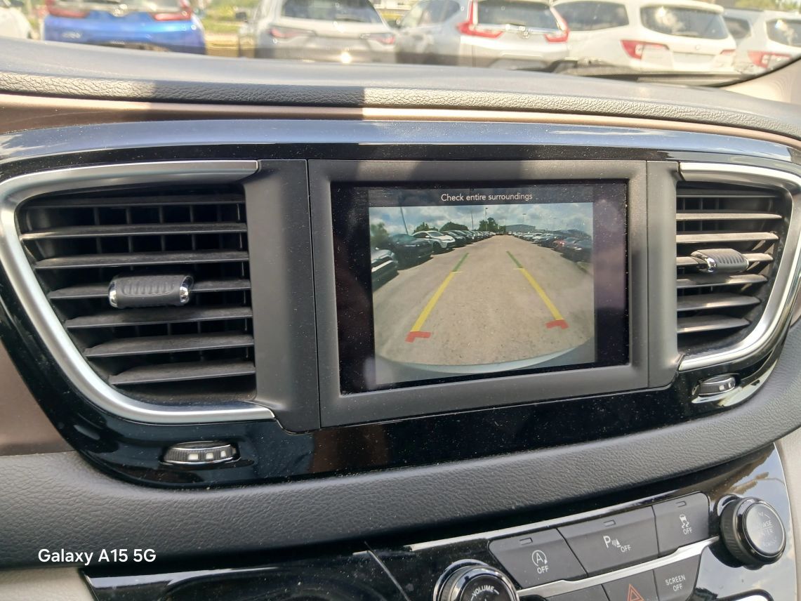 2019 Chrysler Pacifica Touring L Minivan 4D Maitland FL