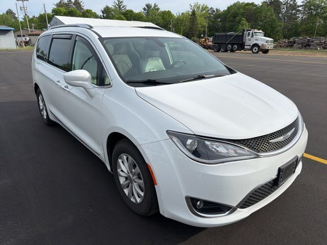 2019 Chrysler Pacifica Touring L Pine River MN