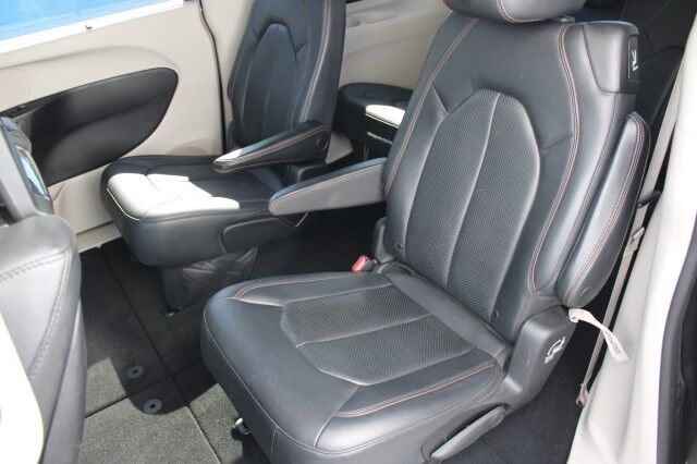 2019 Chrysler Pacifica Touring L Plus DUAL DVD'S Melbourne FL