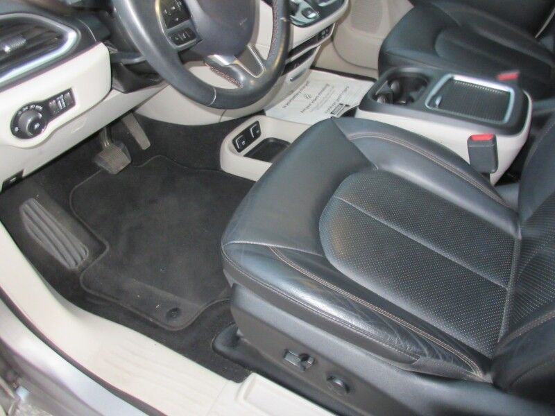 2019 Chrysler Pacifica Touring L Plus FWD St. George SC