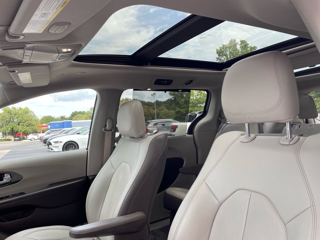 2019 Chrysler Pacifica Touring L Plus