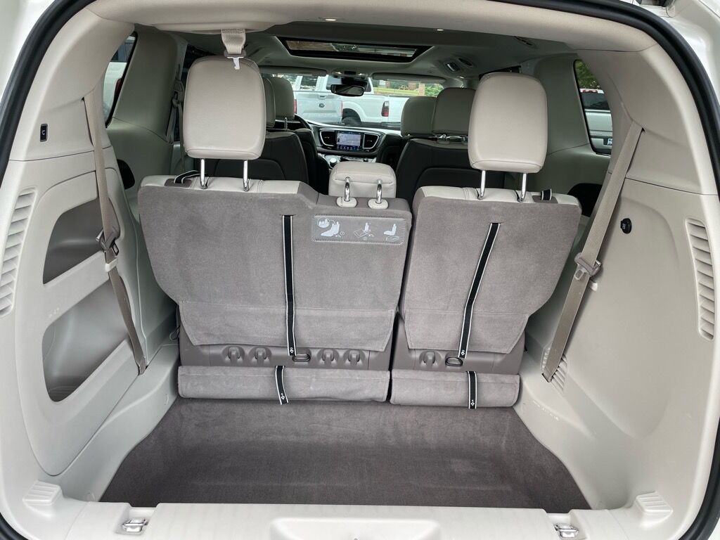 2019 Chrysler Pacifica Touring L Plus