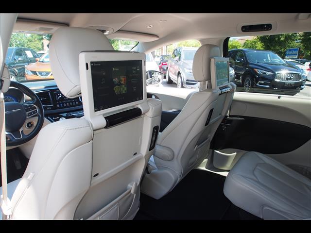 2019 Chrysler Pacifica Touring L Plus