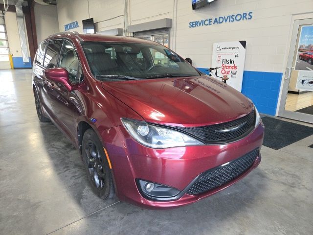 2019 Chrysler Pacifica Touring L Plus West Burlington IA