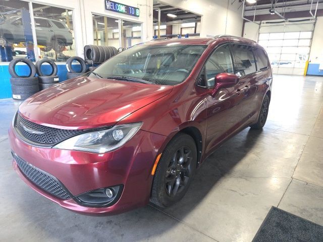 2019 Chrysler Pacifica Touring L Plus West Burlington IA