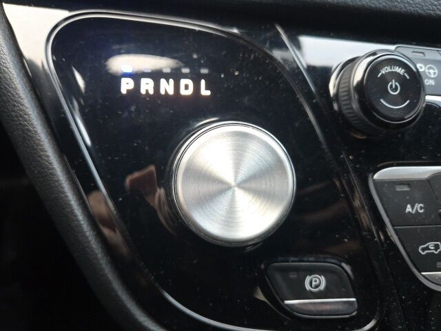 2019 Chrysler Pacifica Touring L Plus West Burlington IA