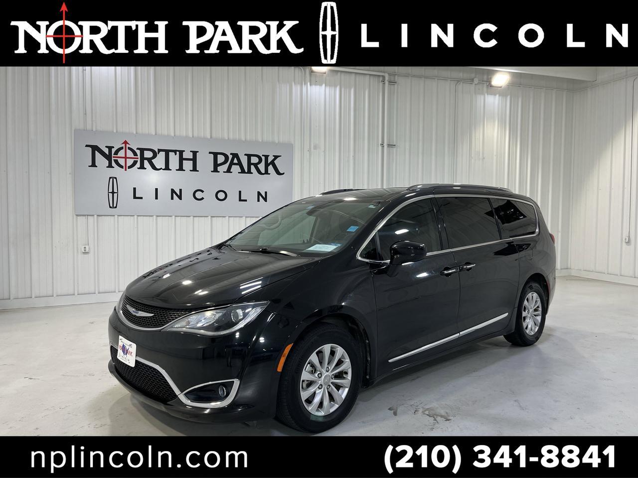 2019 Chrysler Pacifica Touring L