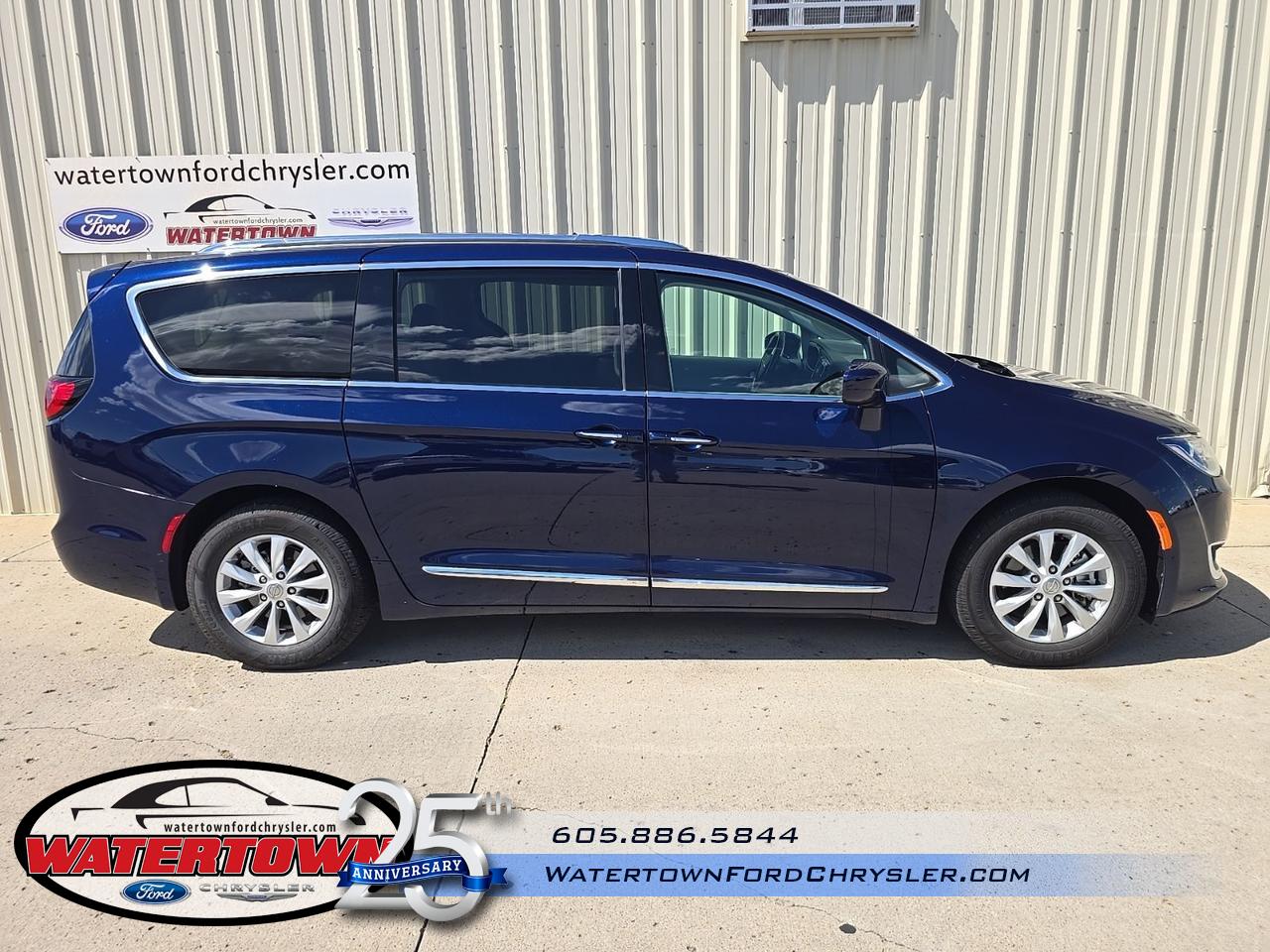 2019 Chrysler Pacifica Touring L