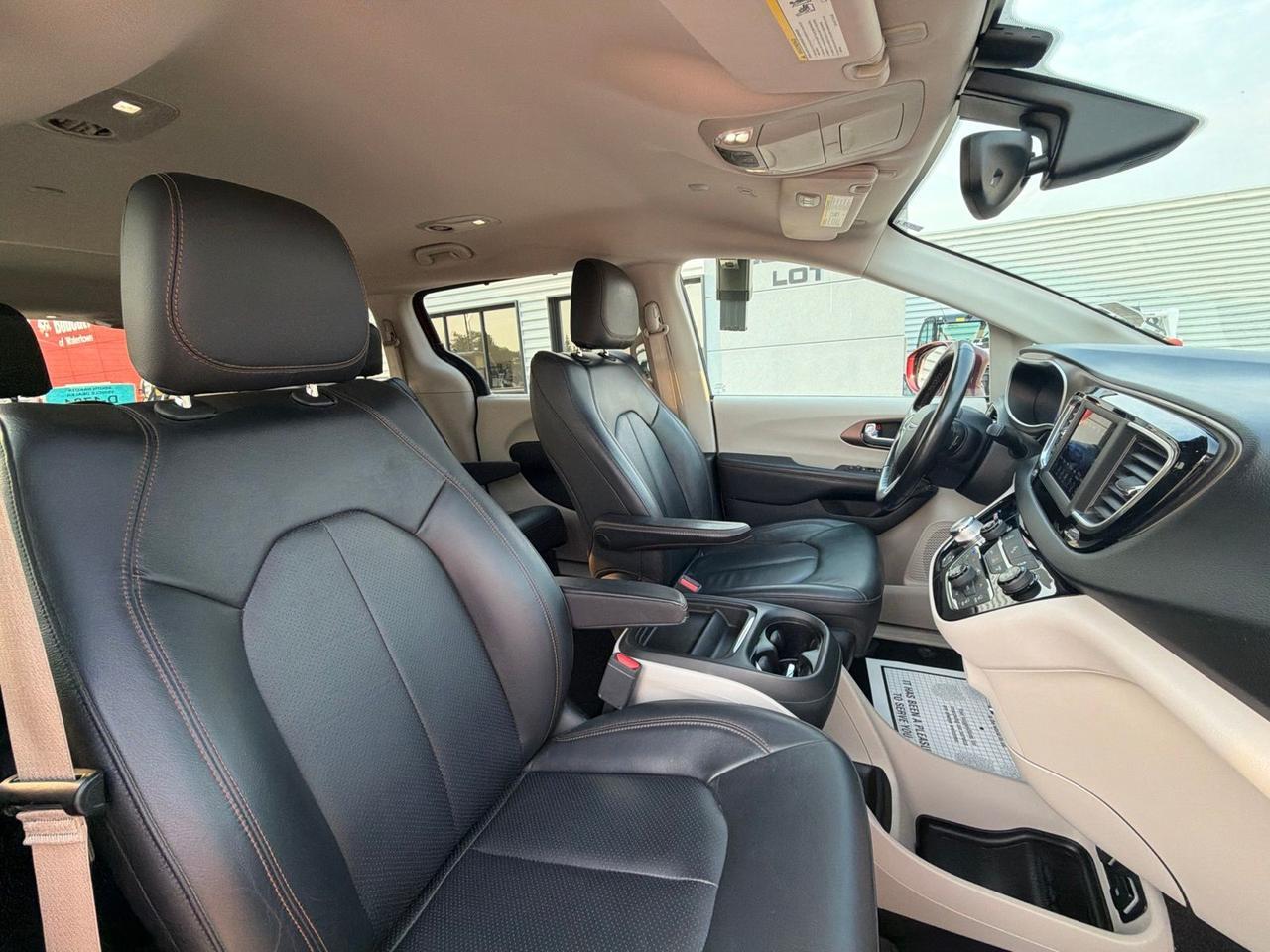 2019 Chrysler Pacifica Touring L Watertown SD