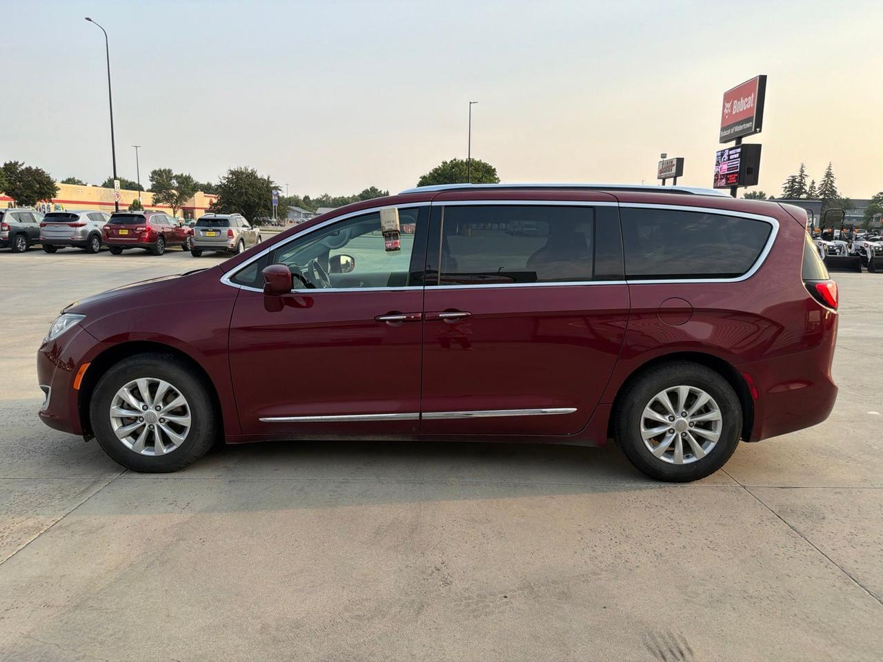2019 Chrysler Pacifica Touring L Watertown SD