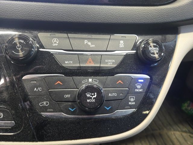 2019 Chrysler Pacifica Touring L West Burlington IA