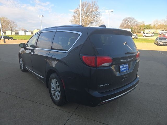 2019 Chrysler Pacifica Touring L West Burlington IA