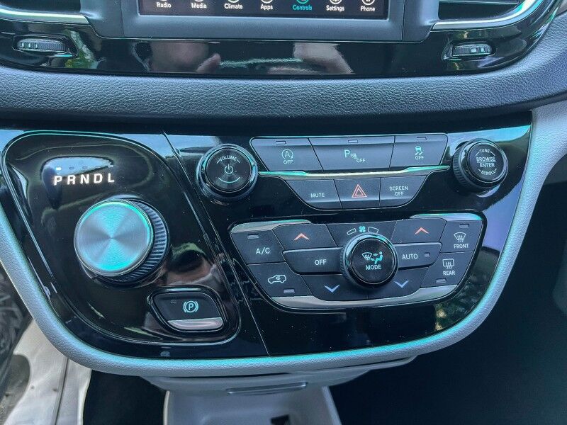 2019 Chrysler Pacifica Touring L Wilmington NC
