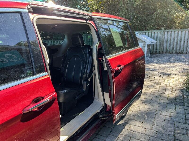 2019 Chrysler Pacifica Touring L Wilmington NC