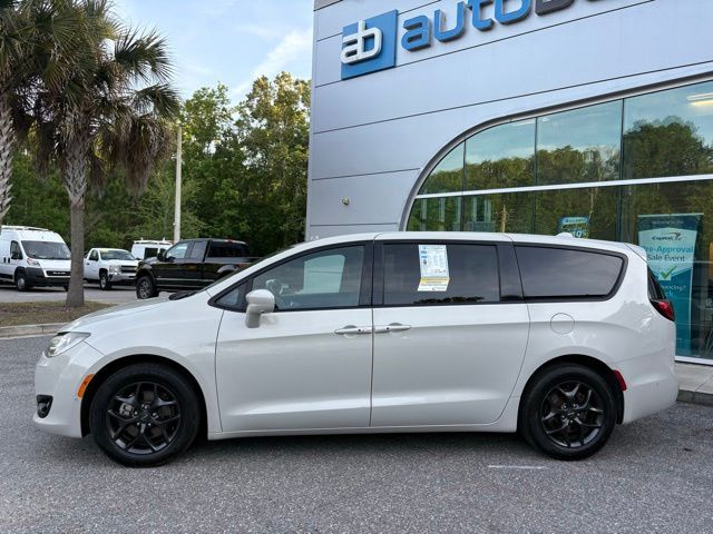 2019 Chrysler Pacifica Touring Plus
