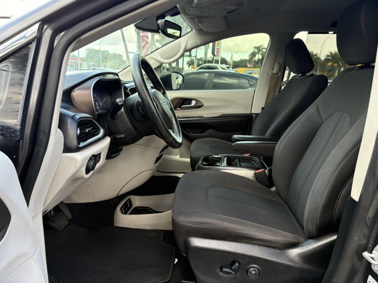 2019 Chrysler Pacifica Touring Plus Miami FL