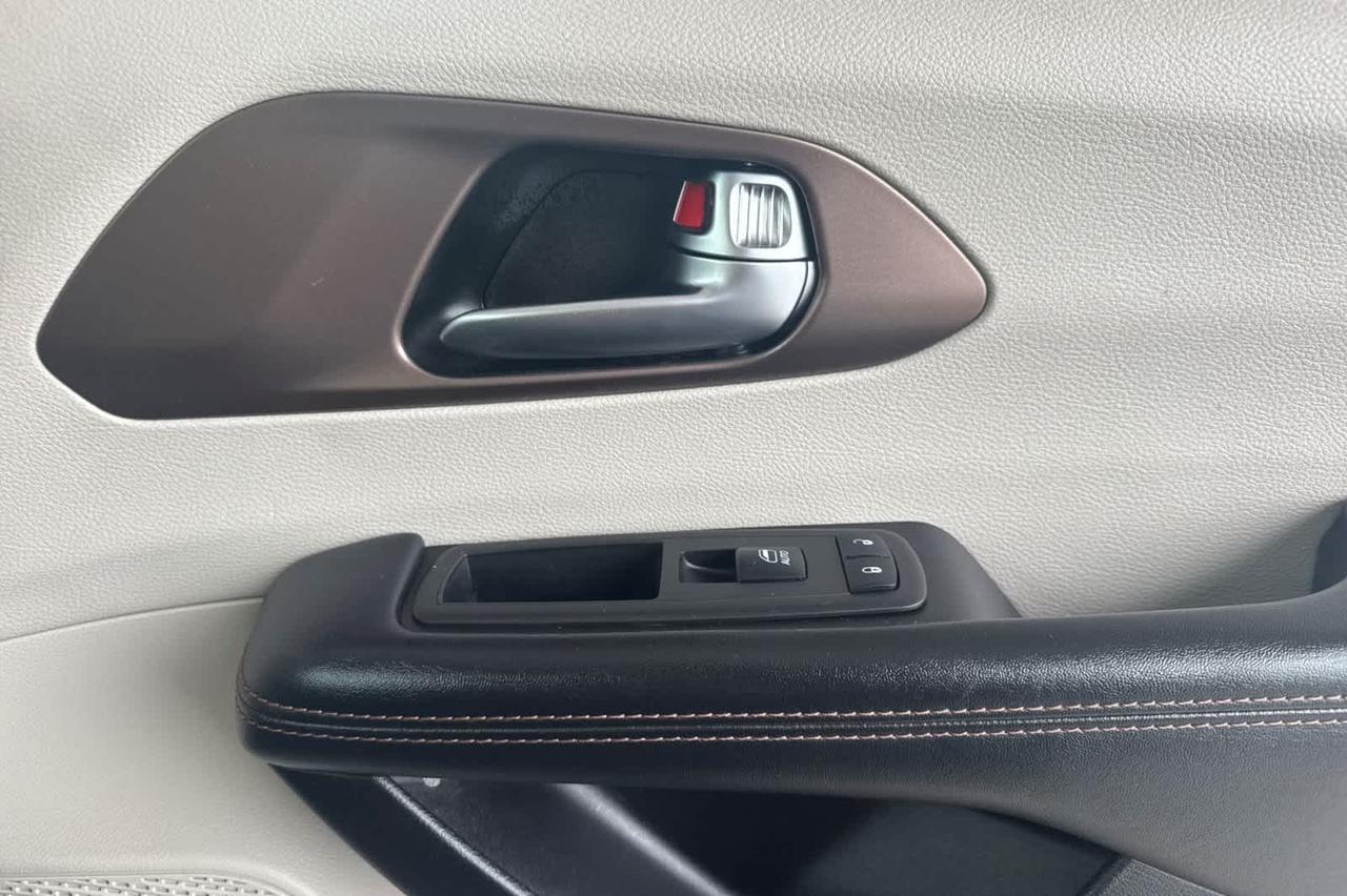 2019 Chrysler Pacifica Touring Plus Roseville CA