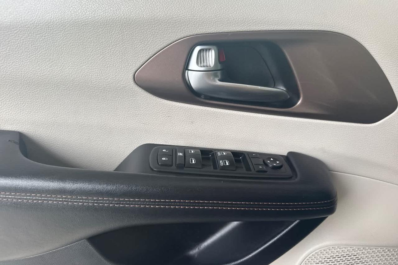 2019 Chrysler Pacifica Touring Plus Roseville CA