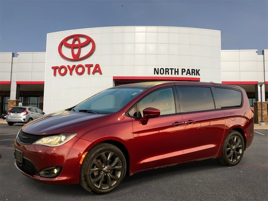 2019 Chrysler Pacifica Touring Plus