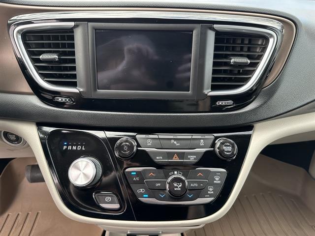 2019 Chrysler Pacifica Touring Plus Tucson AZ