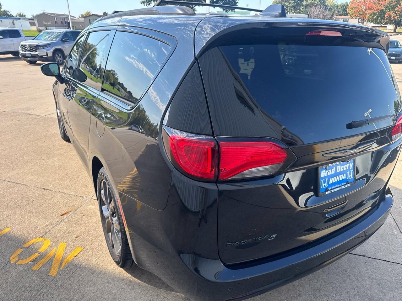 2019 Chrysler Pacifica Touring Plus West Burlington IA