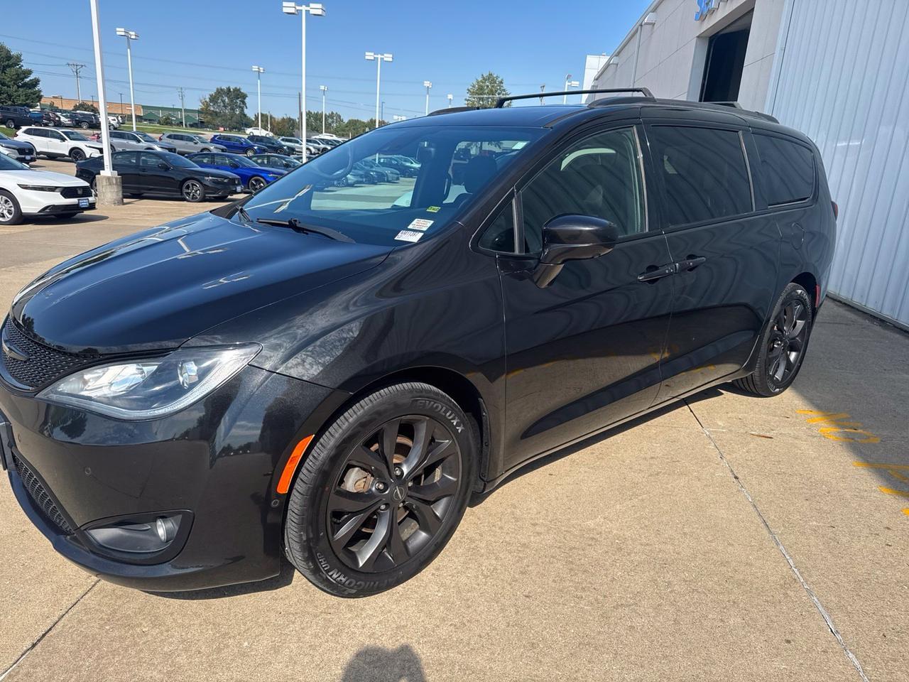 2019 Chrysler Pacifica Touring Plus West Burlington IA