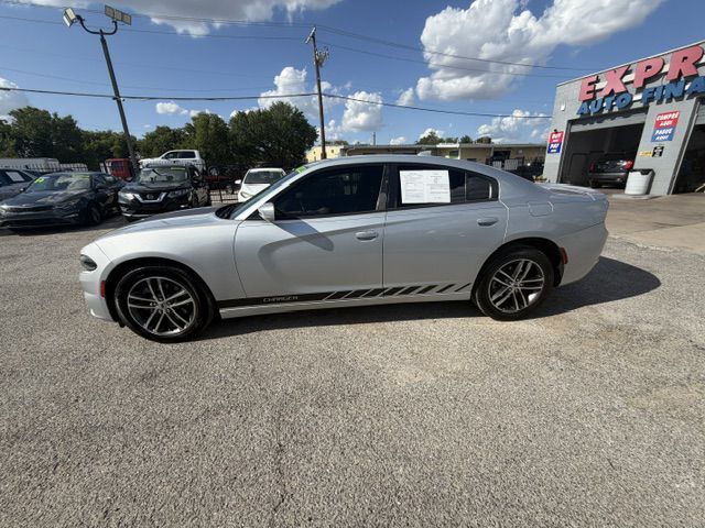 2019 DODGE CHARGER SXT
