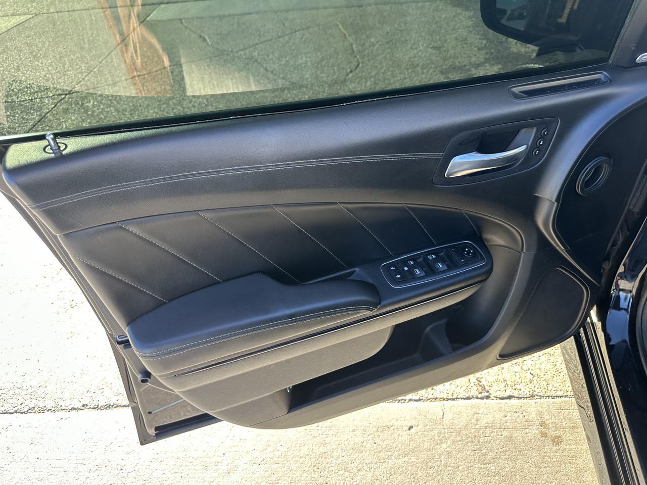 2019 Dodge charger Scat Pack Dallas TX