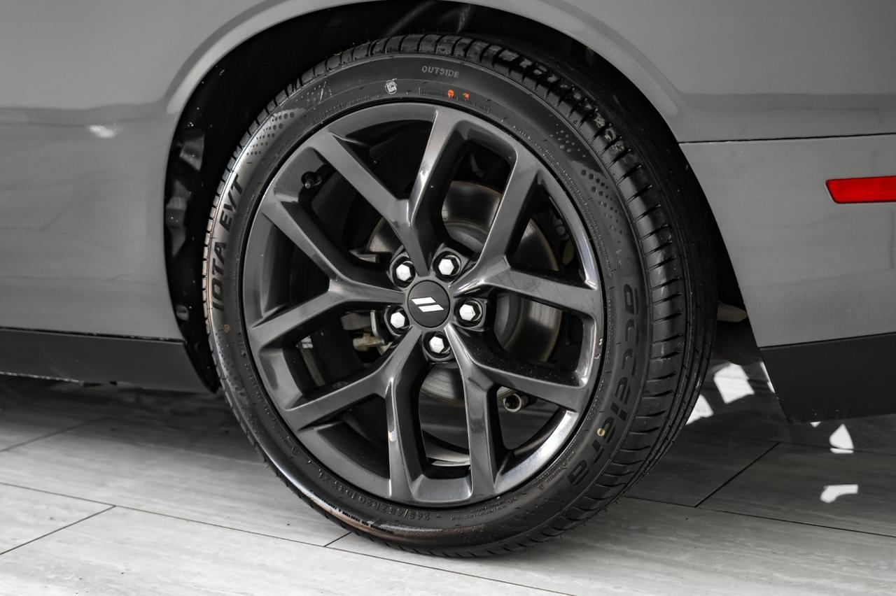 2019 Dodge Challenger R/T 5.7L HEMI NAVIGATION REAR CAMERA KEYLESS START BLUETOOTH POW Carrollton TX