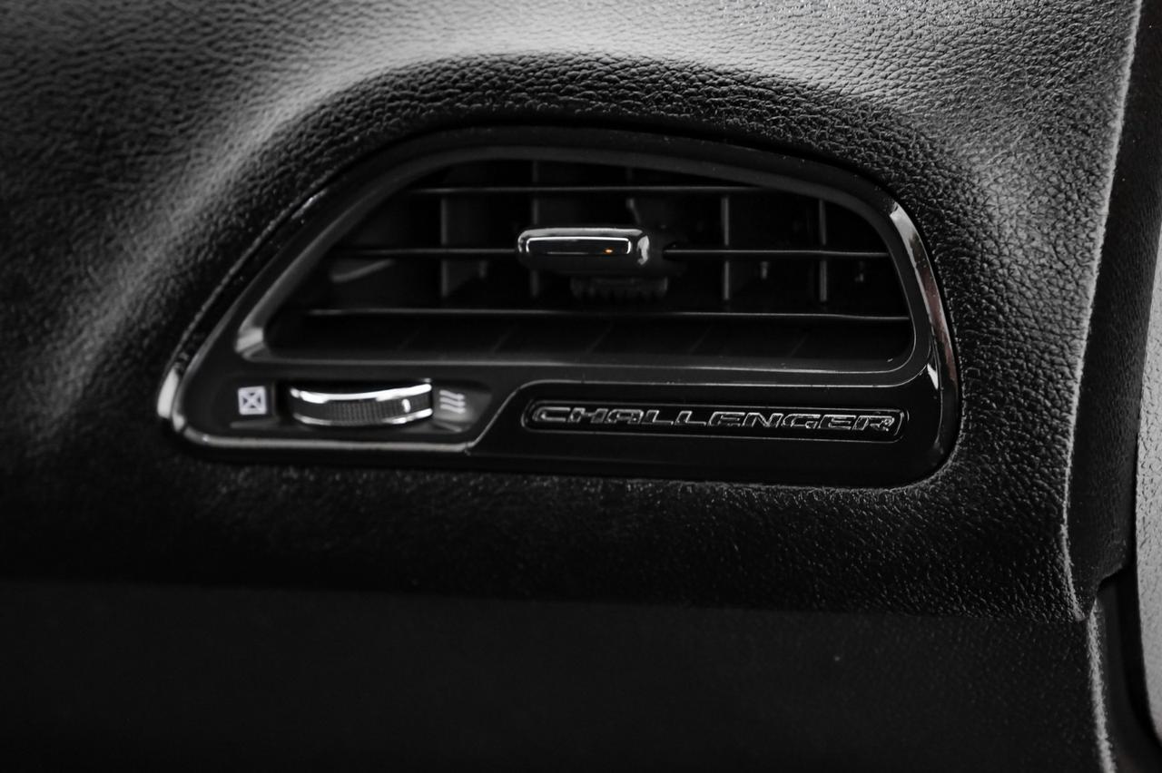 2019 Dodge Challenger R/T SCAT PACK 6.4L HEMI BLIND SPOT SUEDE HEATED AND COOLED SEATS Carrollton TX