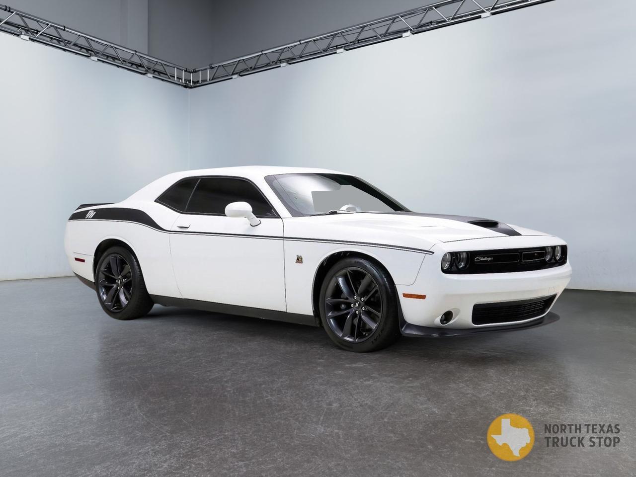 2019 Dodge Challenger R/T Scat Pack Navigation 6 Speed Manual