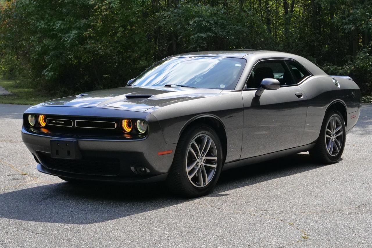 2019 Dodge Challenger SXT / AWD / Cold Weather Group Lincolnton NC