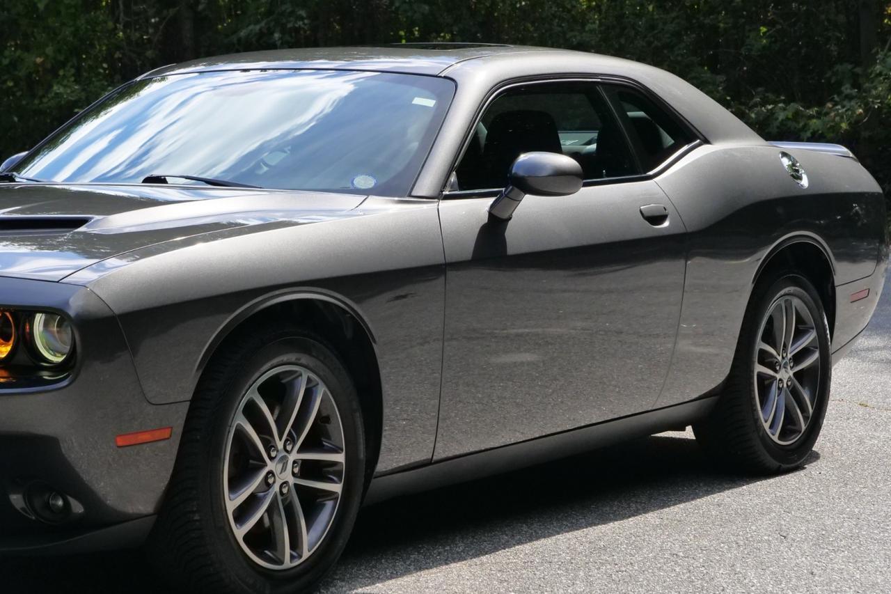2019 Dodge Challenger SXT / AWD / Cold Weather Group Lincolnton NC