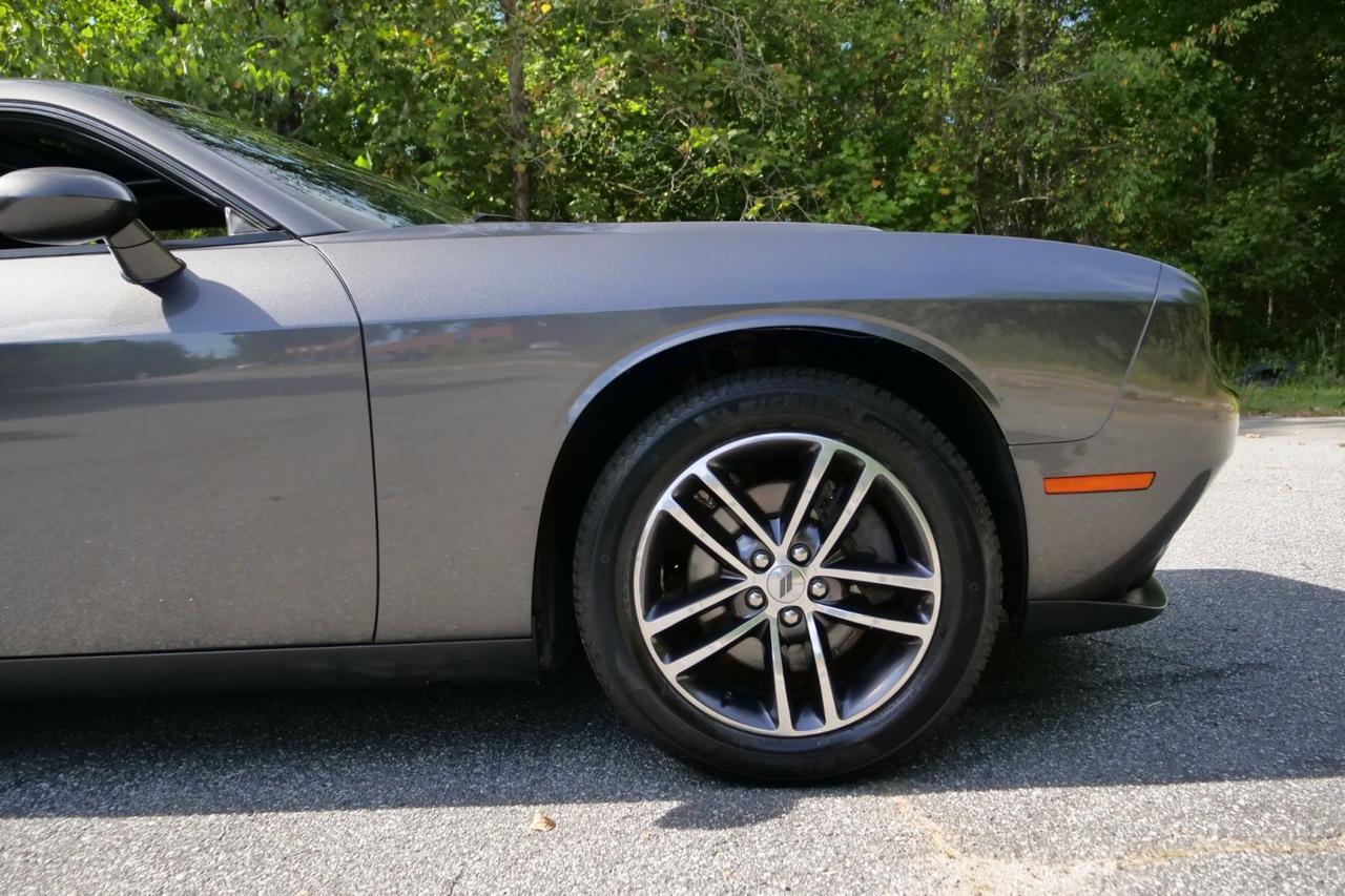 2019 Dodge Challenger SXT / AWD / Cold Weather Group Lincolnton NC