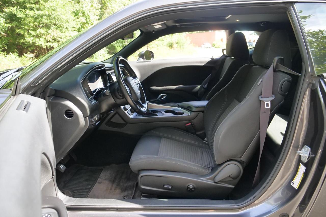 2019 Dodge Challenger SXT / AWD / Cold Weather Group Lincolnton NC