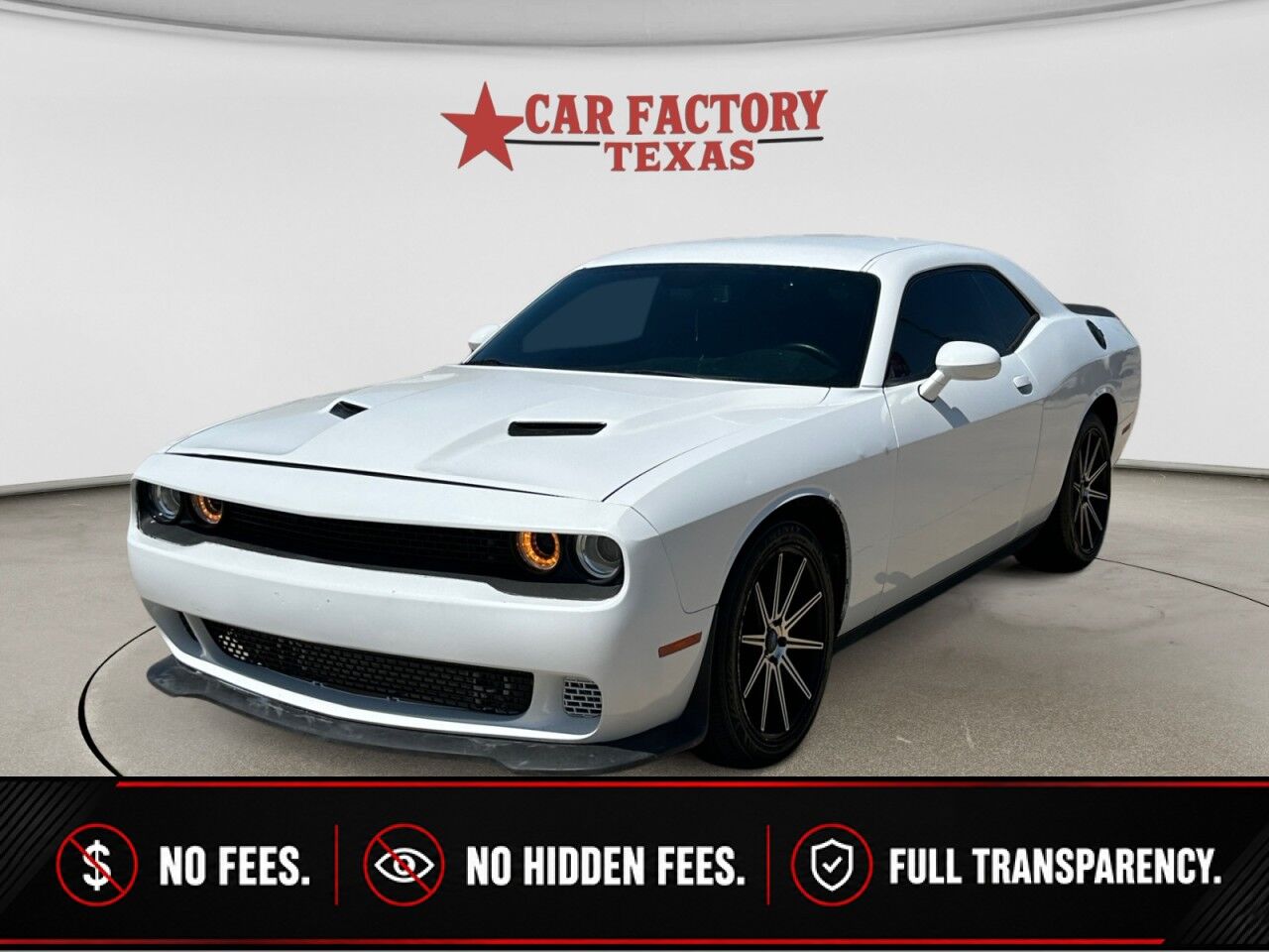 2019 Dodge Challenger SXT RWD
