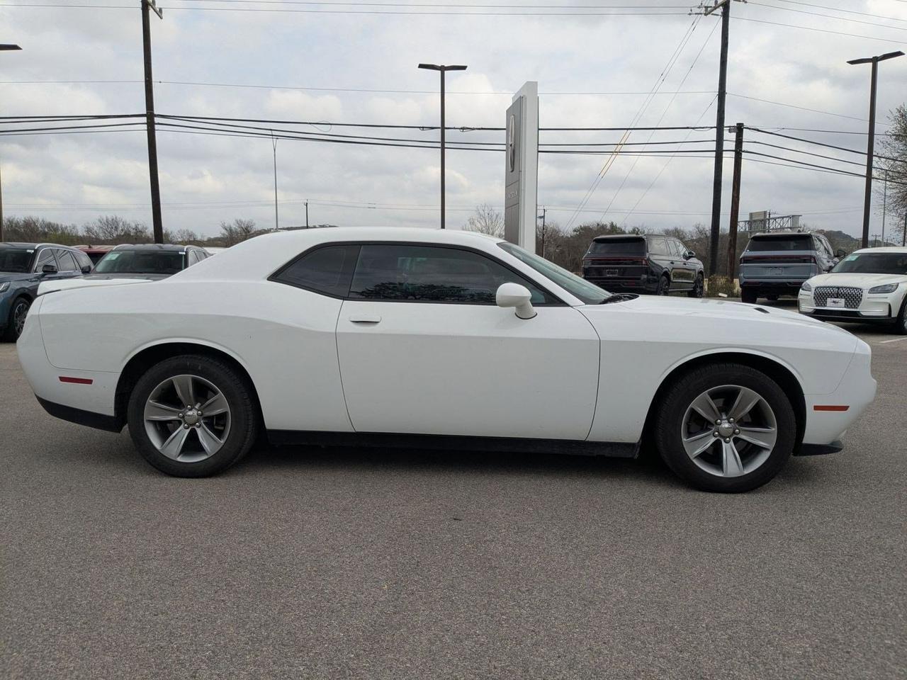 2019 Dodge Challenger SXT