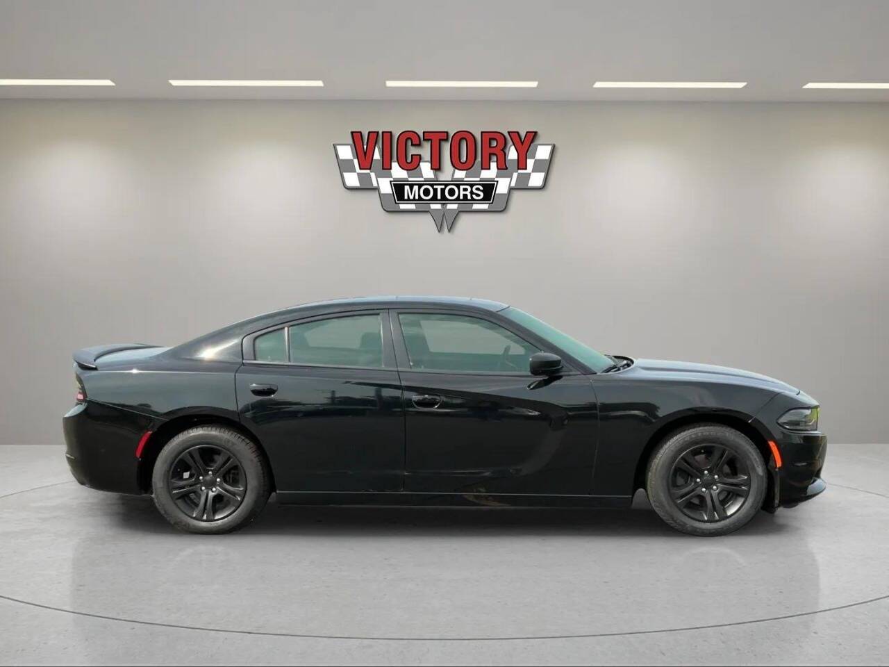 2019 Dodge Charger SXT 4dr Sedan Chesterfield MI