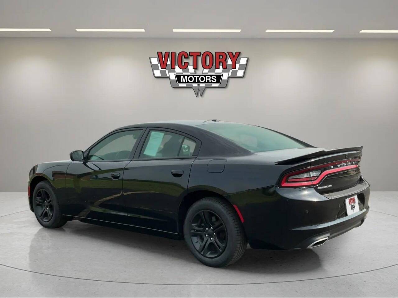 2019 Dodge Charger SXT 4dr Sedan Chesterfield MI