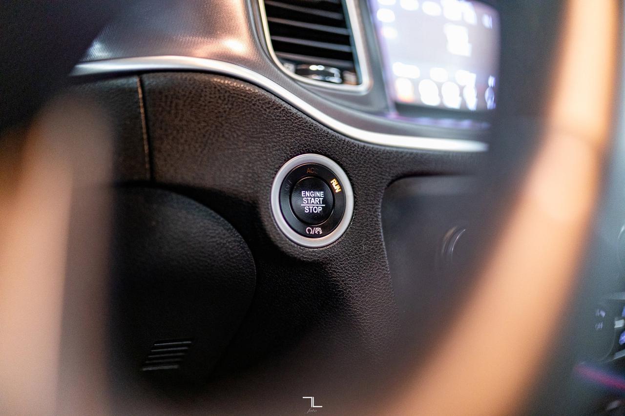 2019 Dodge Charger SXT PSeat BCam Red Deer AB