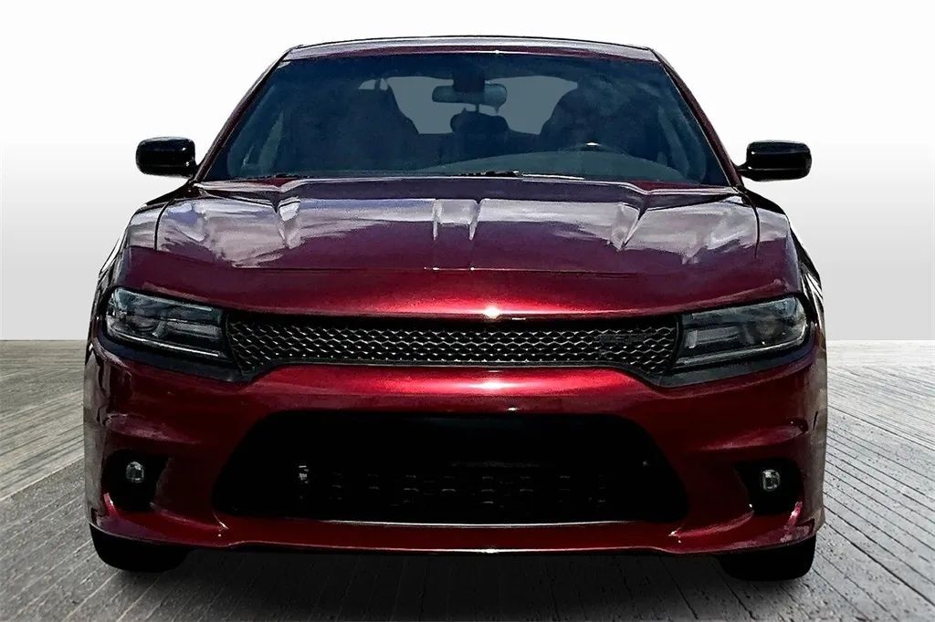 2019 Dodge Charger SXT photo 2