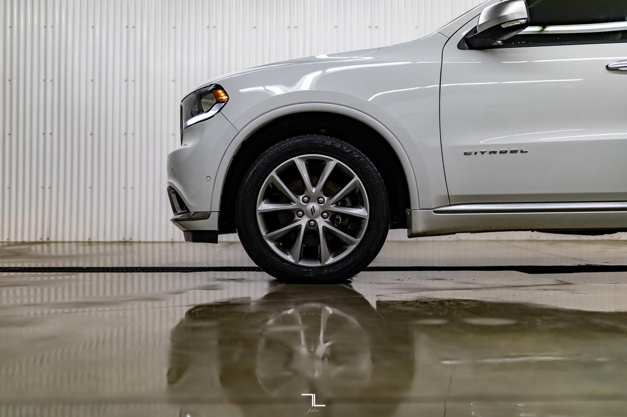 2019 Dodge Durango AWD Citadel Platinum Leather Roof Nav Red Deer AB